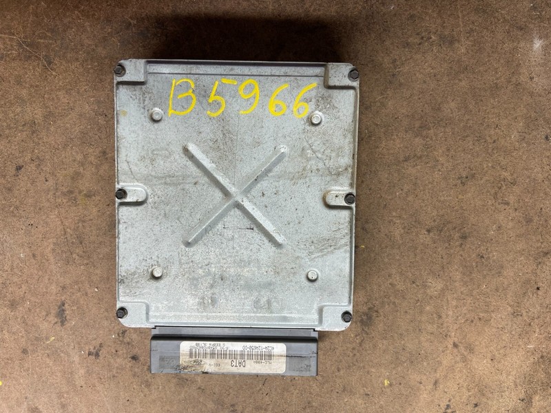 2004 Ford E-Series 4.6L Engine Control Module Computer 4c2a-12a650-dd M9788 DG