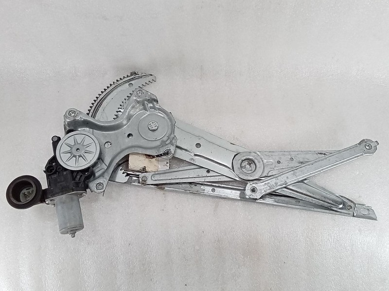 2005-2018 Tacoma IC 59170 Rear Right Side Window Regulator Assembly 8572004030