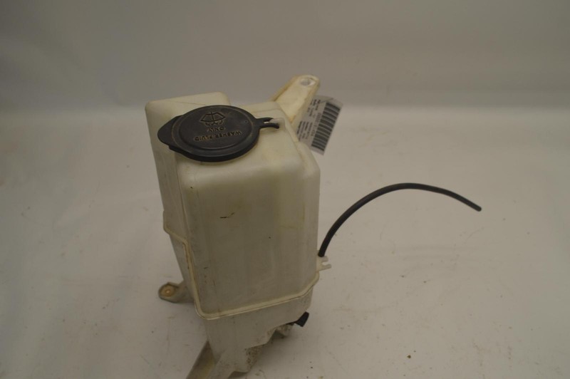 2007-2021 TOYOTA TUNDRA FRONT WINDSHIELD WASHER FLUID BOTTLE TANK RESERVOIR OEM