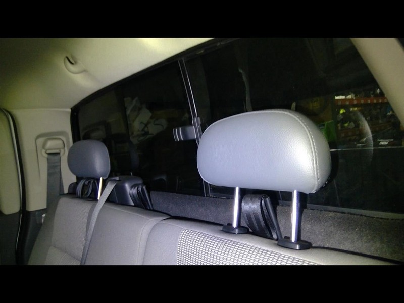2008-2011 DAKOTA 2 Rear Headrests 1562561
