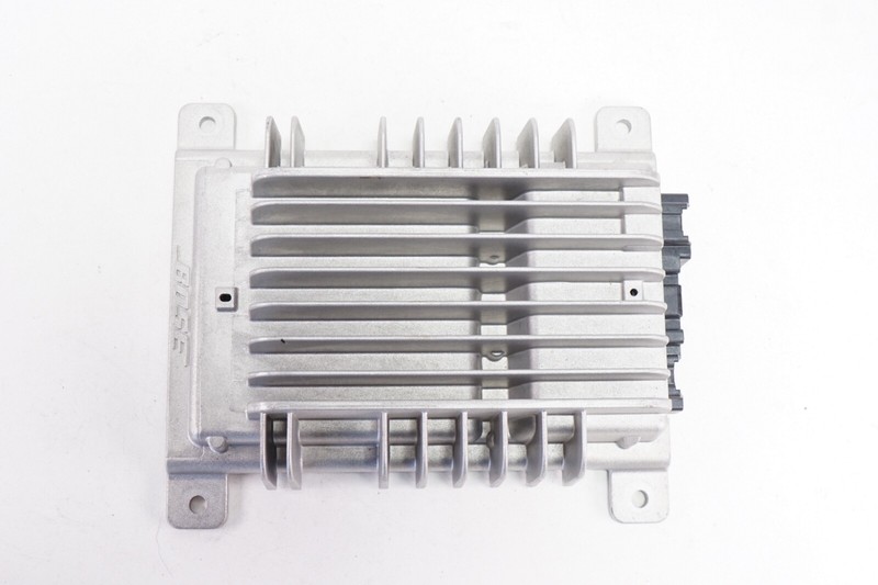 MAZDA 3 Amplifier AMP BOSE OEM 2013
