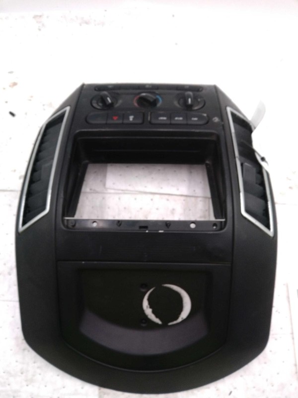 Used A/C Selector Switch fits: 2008 Ford Edge Main AC manual control Grade B