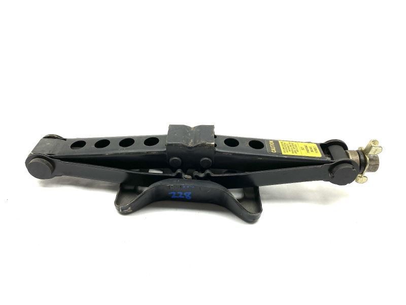 Jack Assembly 04695774AB Fits 2000-2006 Chrysler Sebring 12957