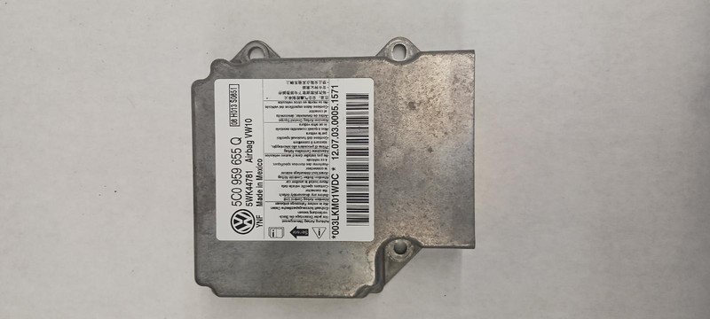 2013 VOLKSWAGEN BEETLE retraint control module 5C0959655Q OEM 13 14