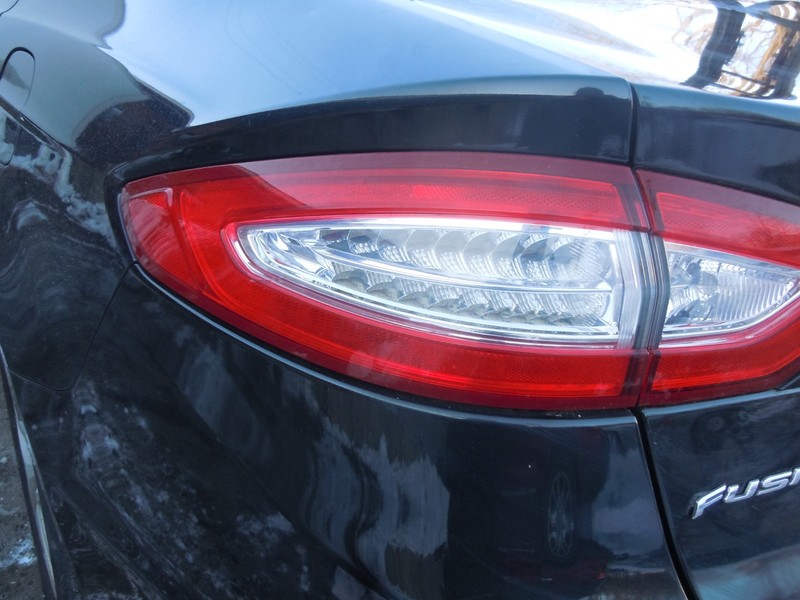 2013-2016 Ford Fusion Quarter Panel Mounted Tail Light Driver Left LED