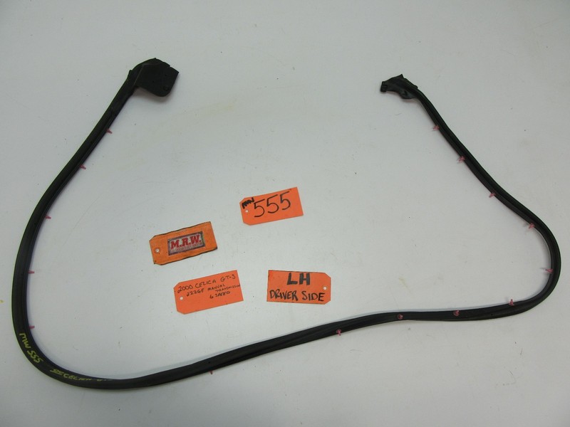DOOR SEAL WEATHER STRIP RUBBERCLIP LEFT Driver SIDE LH for 00-05 TOYOTA CELICA
