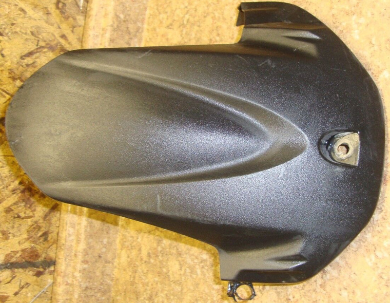 2012 Suzuki GSXR750 GSX-R750 GSXR 750 Rear Back Swingarm Mud Guard Cover Hugger