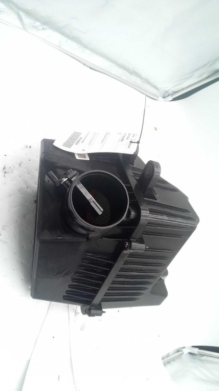 2017 GMC Terrain Air Cleaner Assembly OEM Black 3.6L 136k Miles NJ25-22809
