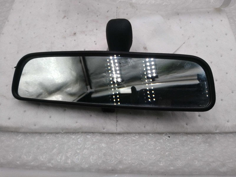 Used Front Center Interior Rear View Mirror fits: 2000 Hyundai Accent Front Cent