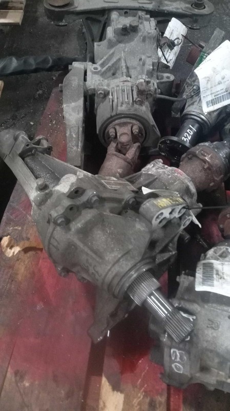 2010 Chevrolet Traverse Transfer Case Assembly OEM 193982 228k Miles