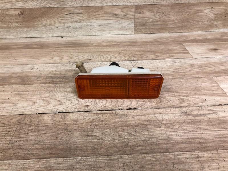 DATSUN 200SX OEM FRONT PASSENGER SIDE BUMPER REFLECTOR LIGHT 80-83