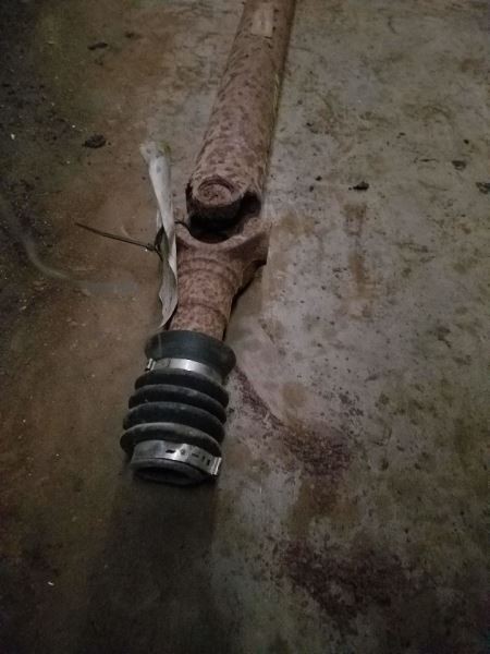 Rear Drive Shaft 4.0L 4WD Automatic Transmission Fits 96-01 CHEROKEE 45517
