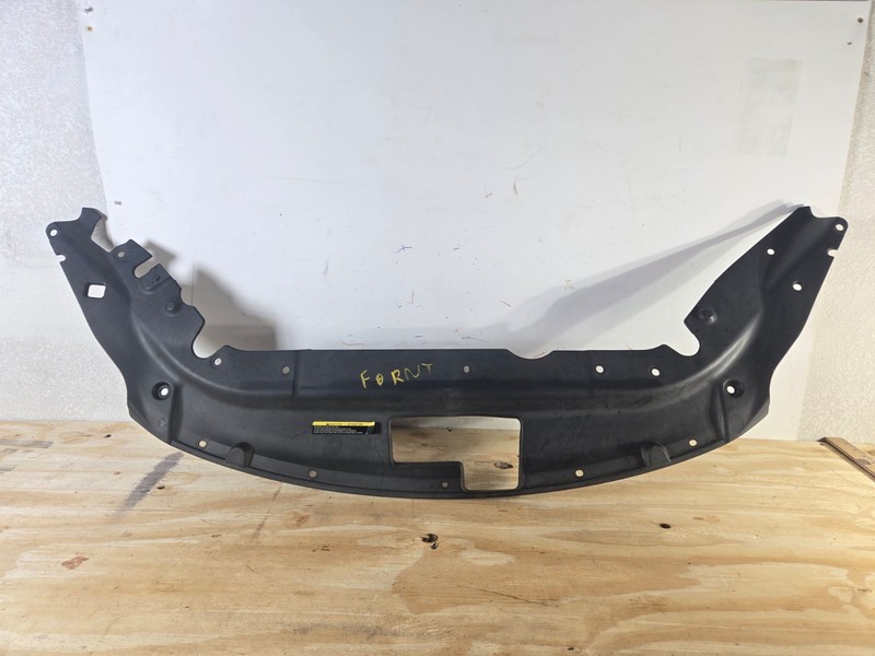 2015-2019 Nissan Sentra Radiator Upper Top Access Cover 623223YU0A OEM 15331