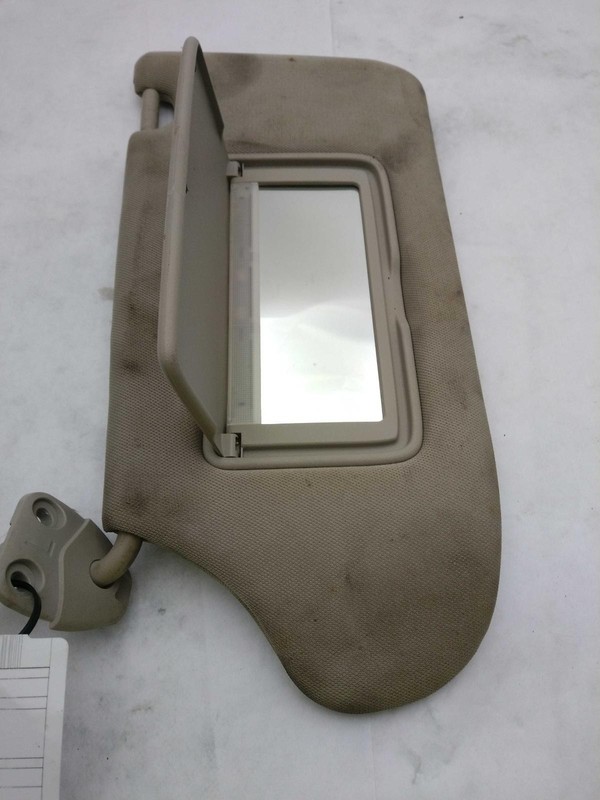 Used Left Sun Visor fits: 2018 Nissan Maxima illuminated Left Grade C