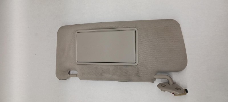 2007 SUBARU LEGACY Left driver Sun visor illumination OEM 06 07 08 09