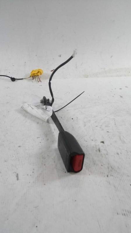 2010 Nissan Murano OEM Silver Seat Belt - Used, 237K Miles, Warranty 6 Months