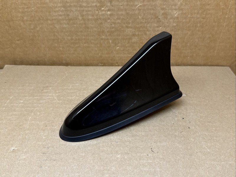 2019-2020 Hyundai Elantra Radio Antenna OEM Phantom Black Diamond 96210-F2700MJB