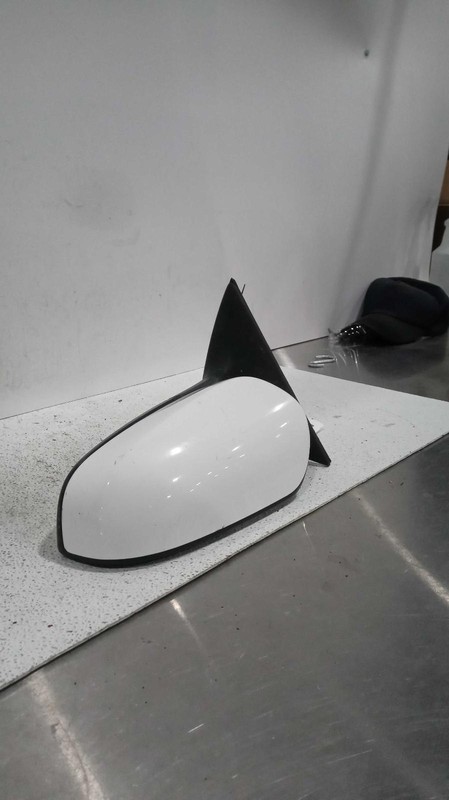 Used Left Door Mirror fits: 2012 Toyota Camry Power heated L. w/blind spot alert