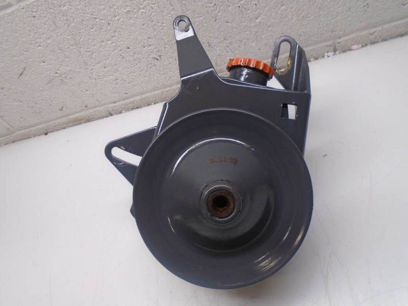 L4 OMC Power Steering PumpAssy. V-Belt Pulley 5.5" 983839