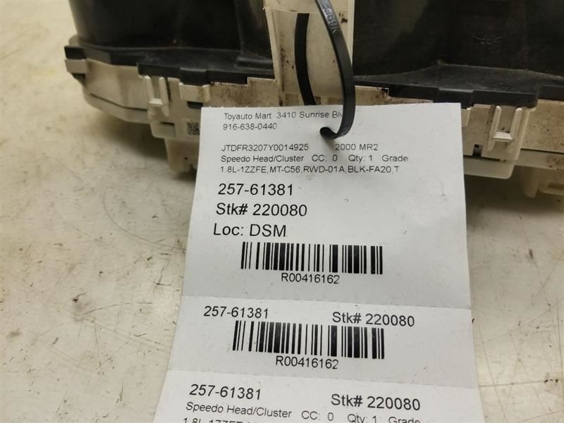 00-02 TOYOTA MR2 SPEEDOMETER CLUSTER