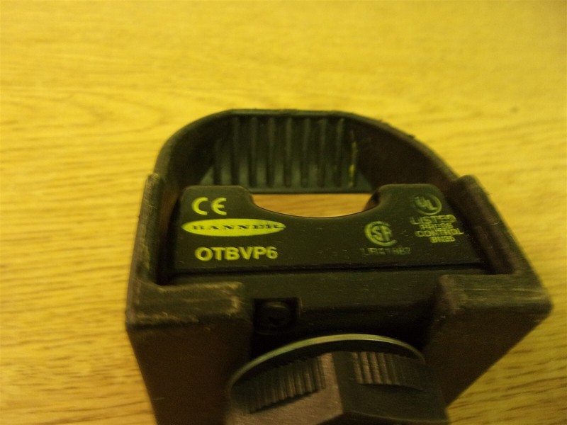 Banner OTVBP6 Optical Touch Button with Guard *FREE SHIPPING*