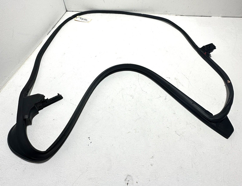 2018-2024 TOYOTA CAMRY LE DOOR WEATHERSTRIP SEAL REAR RIGHT PASSENGER SIDE OEM