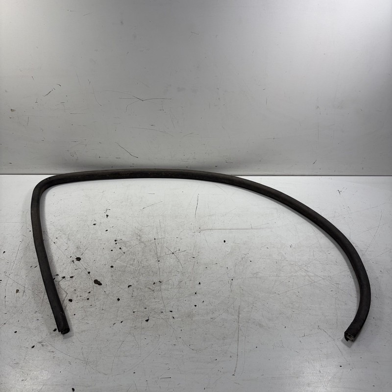 01-05 Honda Civic 4D Left Rear Door Opening Seal On Body 84281-S5A-003ZA OEM