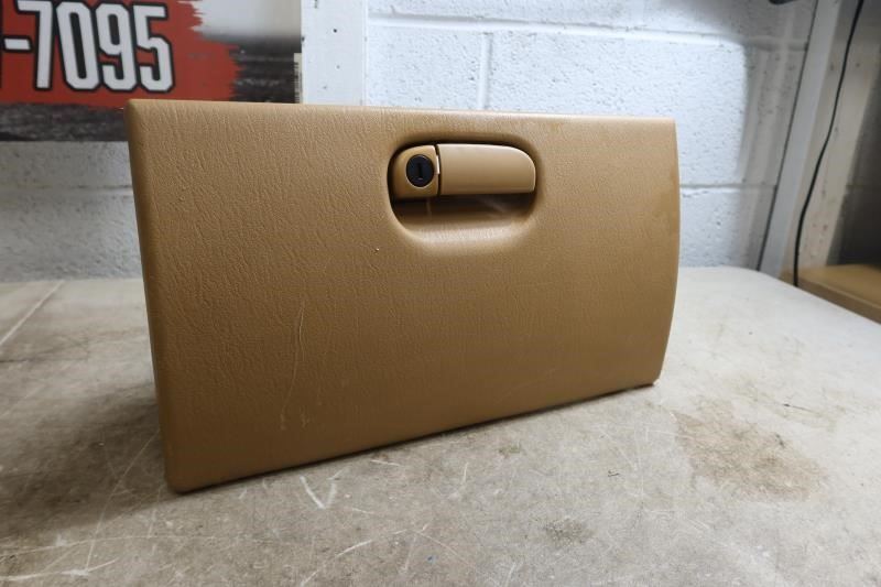 1997-2002 Jeep Wrangler TJ OEM Interior Glove Box Assembly Saddle Brown 5DP56RT6