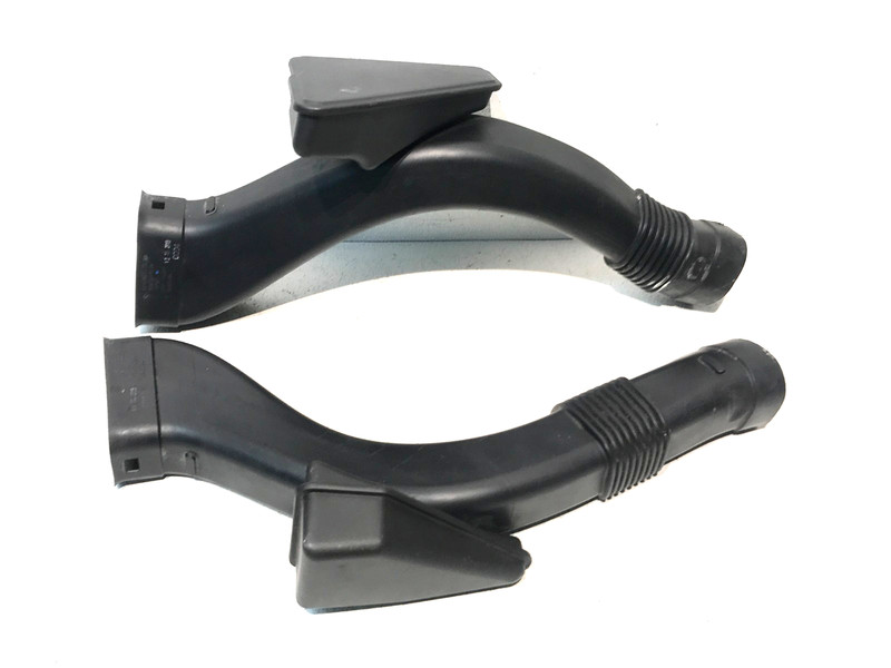 09-19 BMW 750Li F01 F02 Left Driver Passenger Right Engine Air Intake Duct Hose