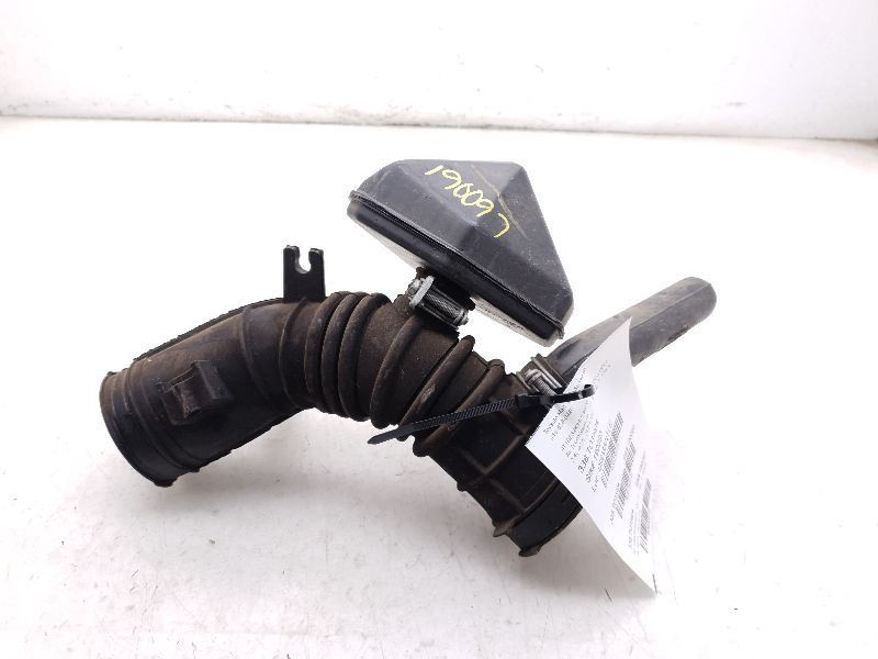 02 03 04 05 06 TOYOTA CAMRY 2.4L 4CYL AIR CLEANER RESONATOR TUBE ASSEMBLY