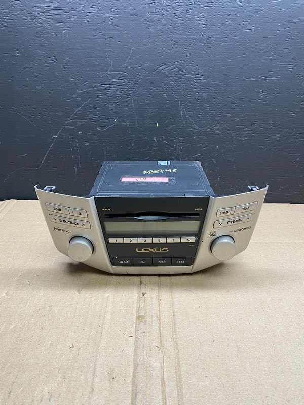 2006 to 2009 Lexus RX330 Radio Casette AM-FMCD Player OEM AB8748 DG