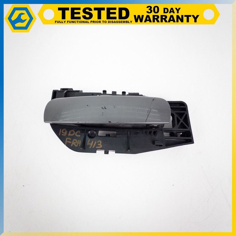 15-23 DODGE CHALLENGER FRONT RIGHT PASSENGER SIDE DOOR EXTERIOR HANDLE OEM