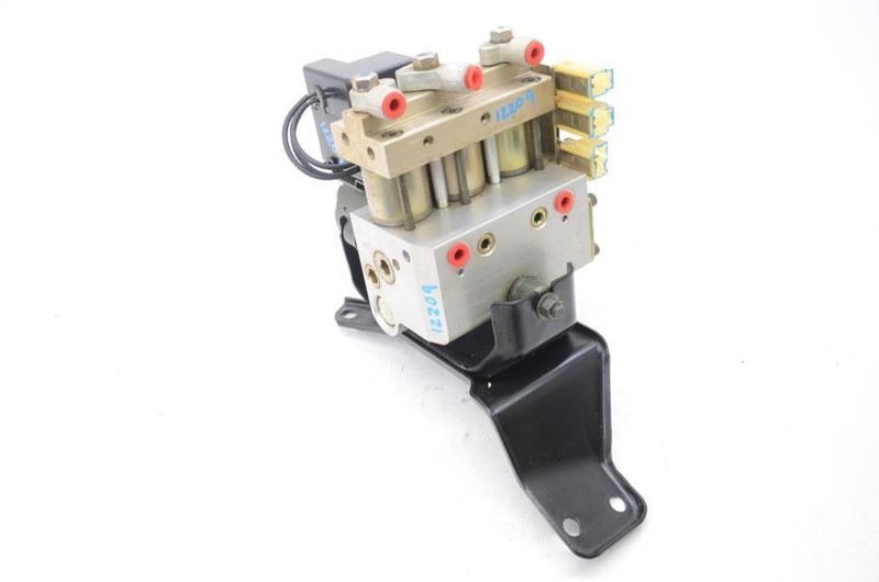 1994-1996 Nissan 300ZX Z32 Vert ABS Pump Assembly 47600 48P00