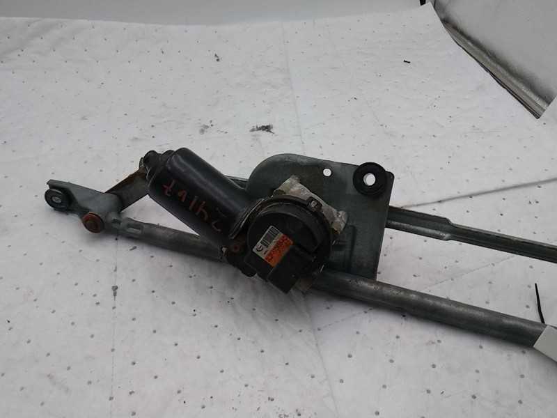 Used Windshield Wiper Motor fits: 2006 Ford Mustang motor and linkage Grade B