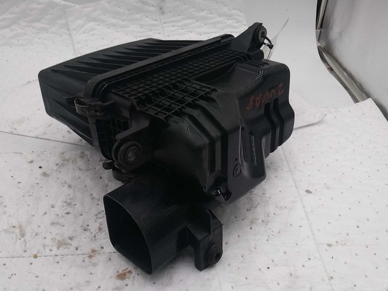2016 KIA SOUL Air Cleaner Assembly OEM Black 2.0L 76K Miles - NJ25-26628-673539