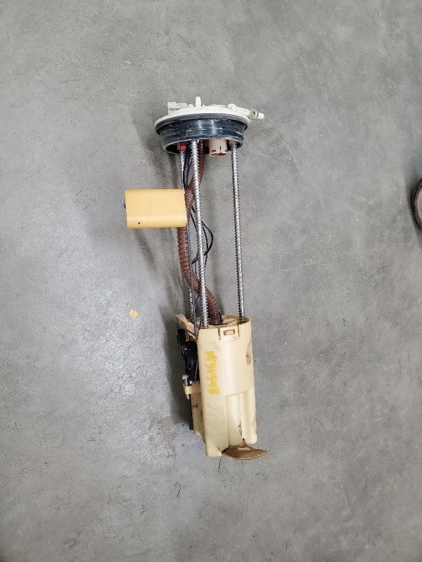 Fuel Pump Assembly With ID Tcu Fits 99-02 SIERRA 1500 PICKUP 292315
