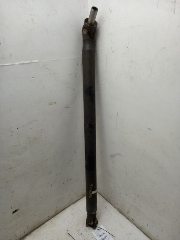 96-02 TOYOTA 4 RUNNER REAR DRIVE SHAFT 2WD