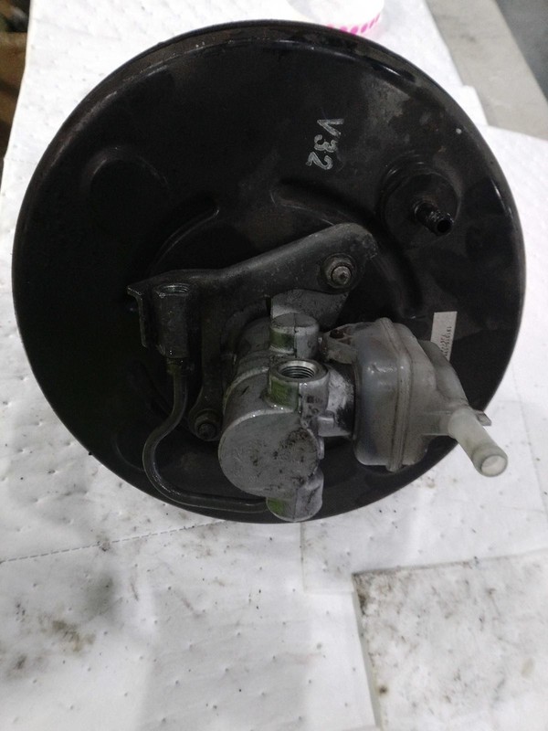 2008 Toyota Highlander Power Brake Booster OEM 3.5L 162K Miles - Red