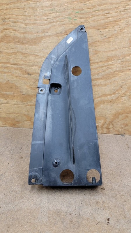2014 - 2022 TOYOTA 4RUNNER REAR BUMPER LEFT LH SIDE LOWER BRACKET DEFLECTOR OEM*