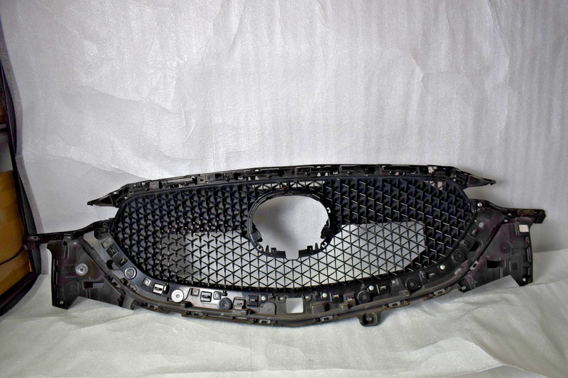 2018 - 2021 MAZDA 6 FRONT BUMPER RADIATOR GRILLE COVER GSH750719
