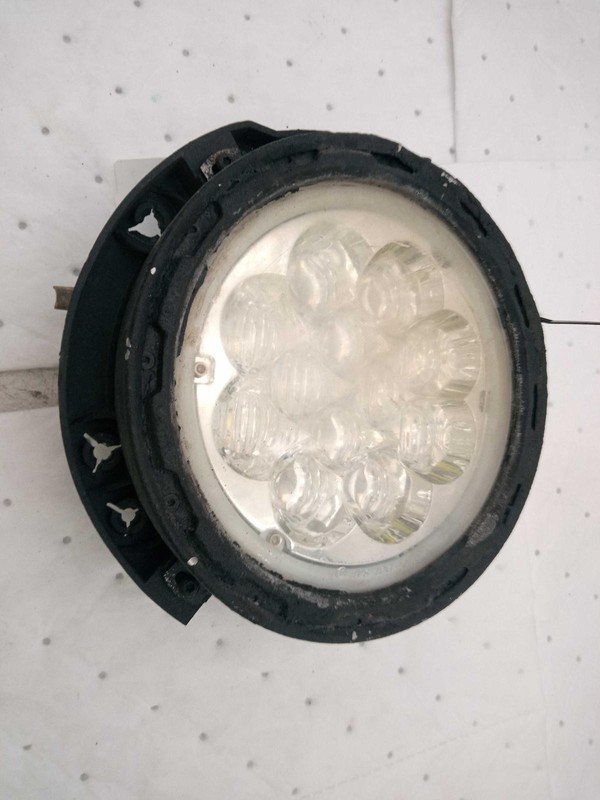 Used Left Headlight Assembly fits: 2017 Jeep Wrangler Left Grade B