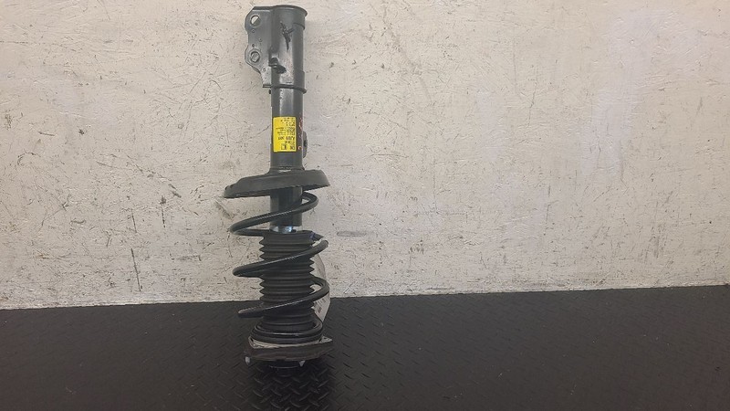 24-25 Buick Envista Front Left Driver Shock Strut Assembly OEM 42733363