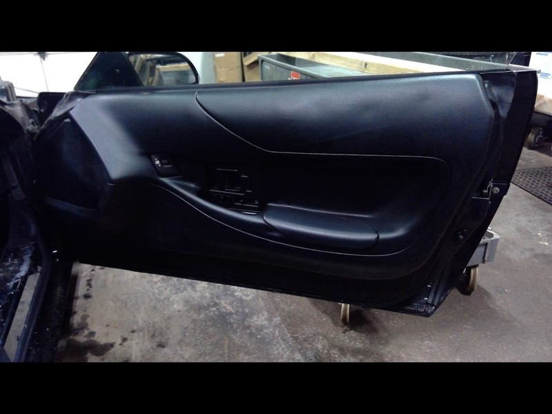 1994-1996 CORVETTE Passenger Right Front Door Trim Panel 1586077