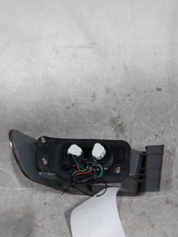 1999 Toyota Camry Left Tail Light Assembly OEM Used 460034 251K Miles