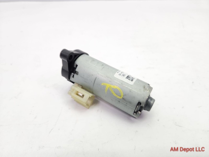 2014 BMW 320i 328i 335i 340i 330i F30 F31 Right Seat Backrest Adjustment Motor
