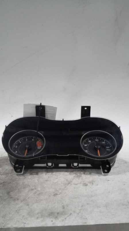 2017-2018 Jeep Cherokee Speedometer Gauge OEM Grey 3.2L 140 MPH 105k Miles