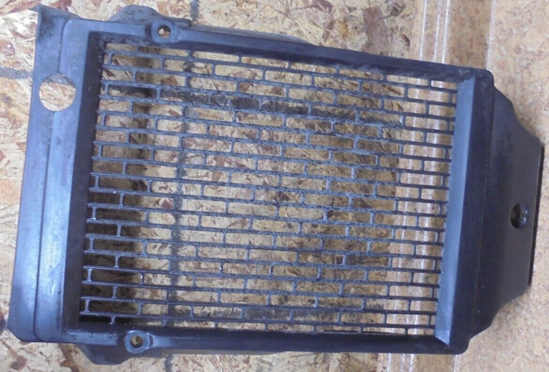 1986 Kawasaki Vulcan VN750 VN 750 Plastic Radiator Cover Guard Grill Cooling 86