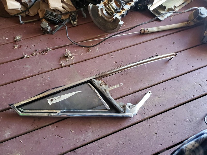 1965 1966 1967Cadillac Deville FleetwoodVent Window Glass driver