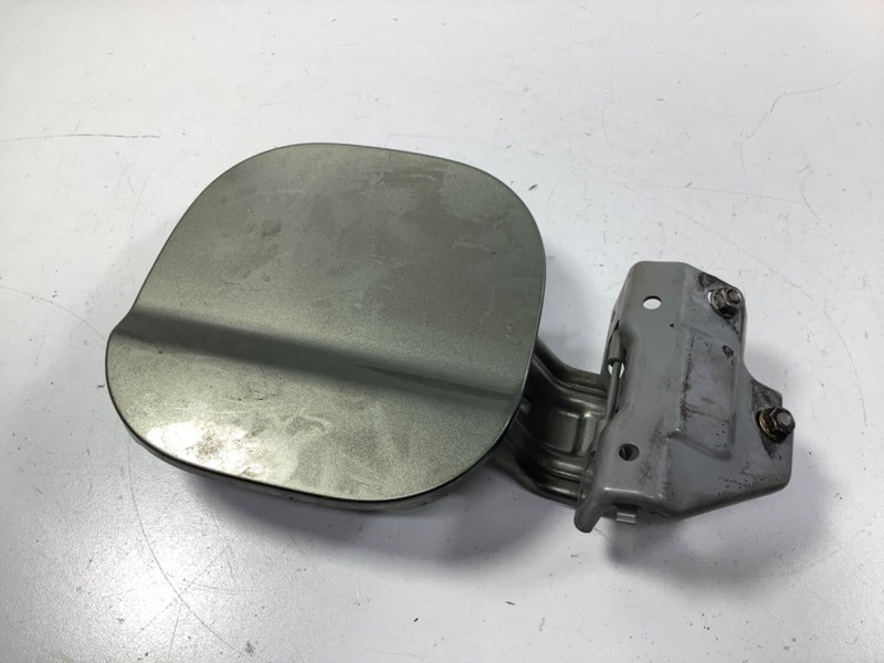 07-11 Honda CR-V Fuel LID Door 63910-SWA-A00ZZ OEM