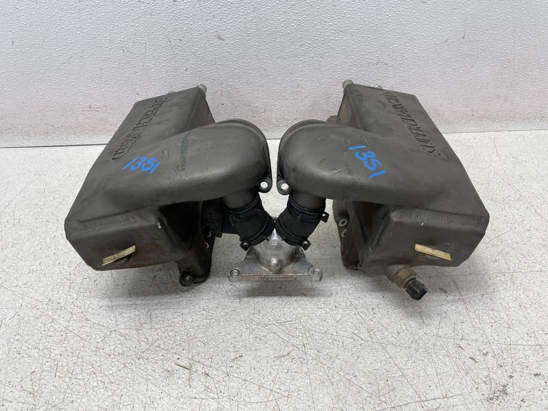 01 02 03 Jaguar XKR 4.0L Left & Right Engine Intake Manifold Set 1351 OEM